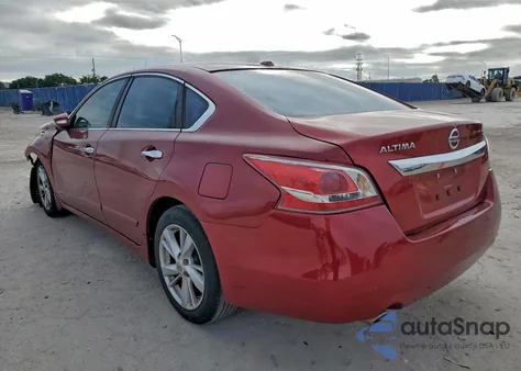 2015 Nissan Altima 2.5 z USA, uszkodzony, nr VIN 1N4AL3AP0FC595311